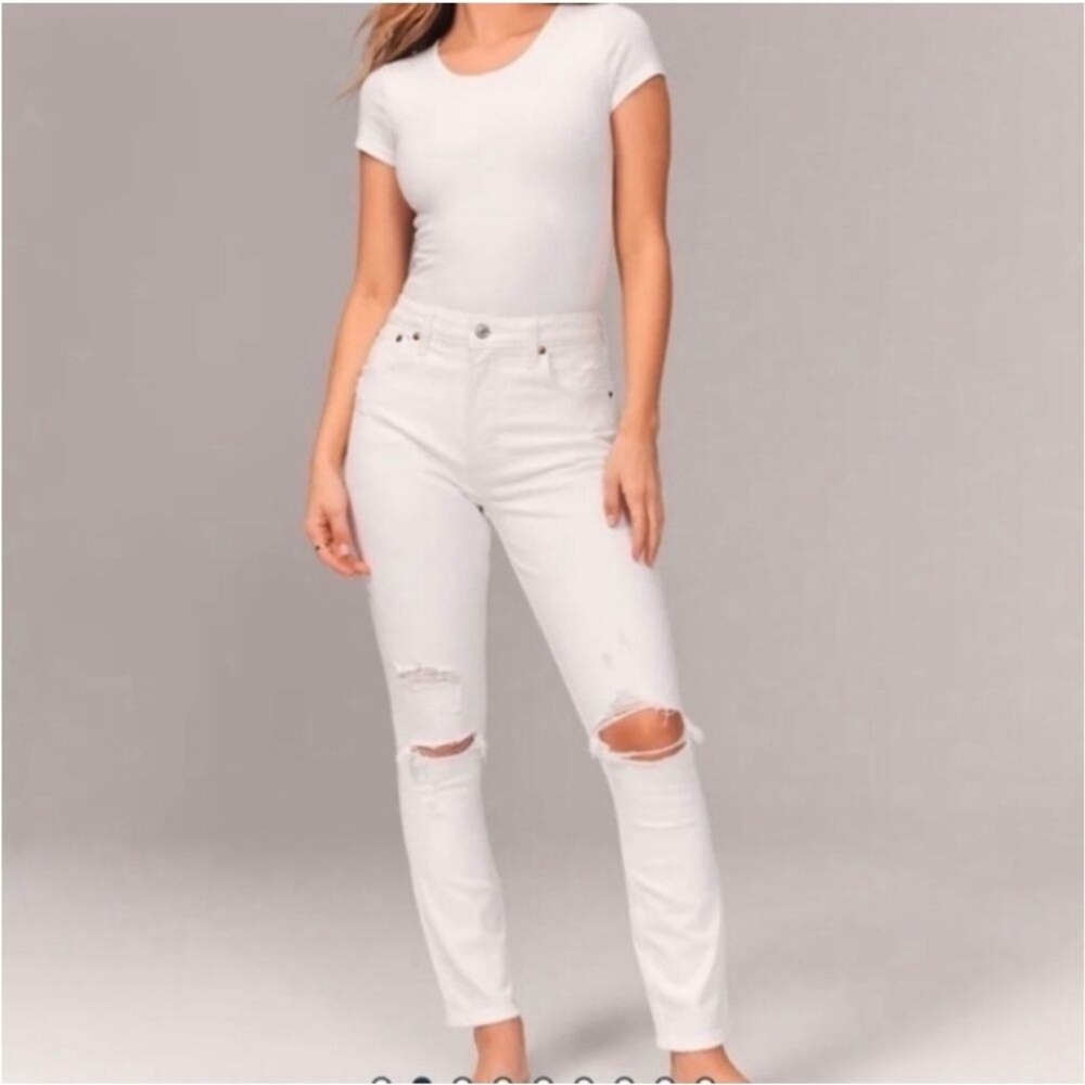 Abercrombie & Fitch White Distressed Skinny Jeans